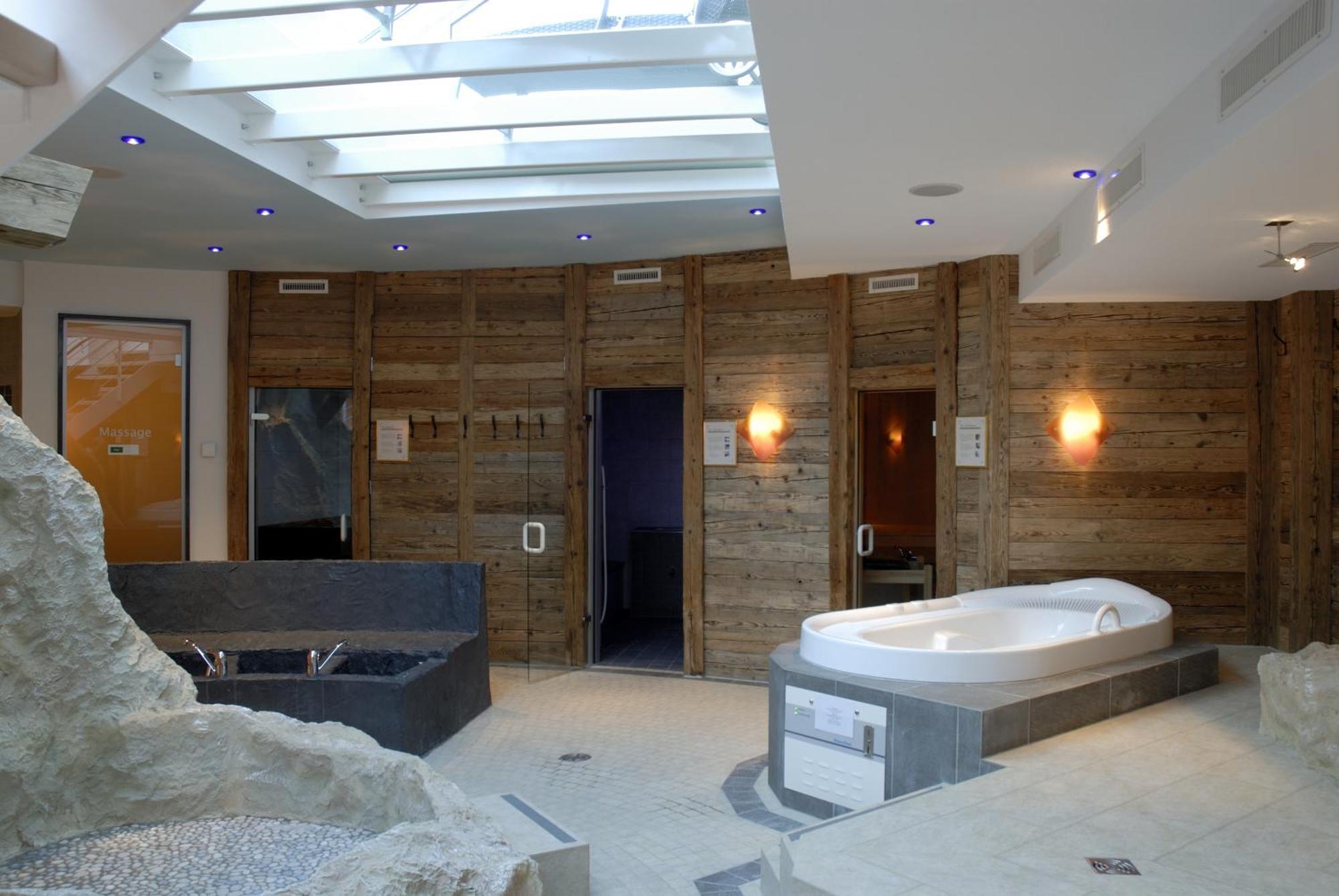 Saaserhof Apartments المظهر الخارجي الصورة